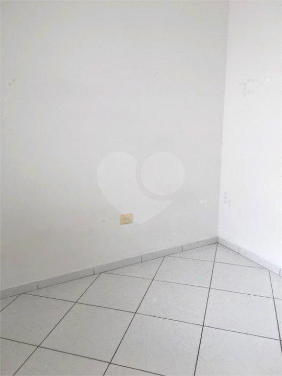 Apartamento 02 dormitórios - 