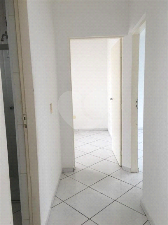 Apartamento 02 dormitórios - 