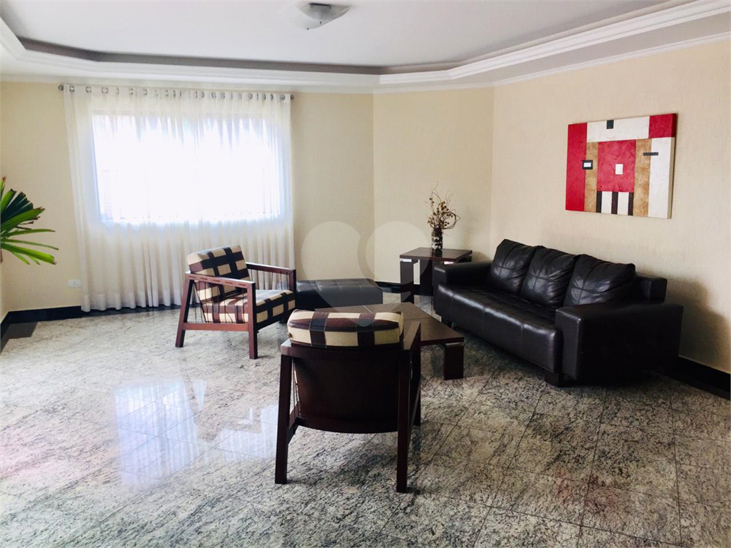 Apartamento À Venda na Vila Paulicéia