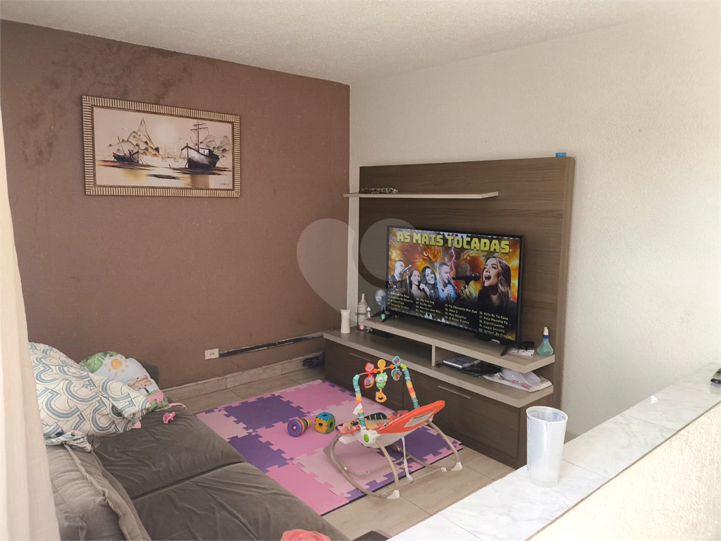 Vende-se 03 Casas no mesmo terreno 169m²