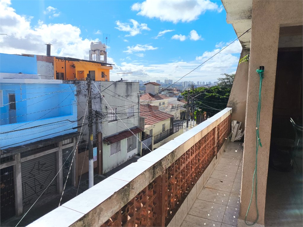 Vende-se 03 Casas no mesmo terreno 169m²