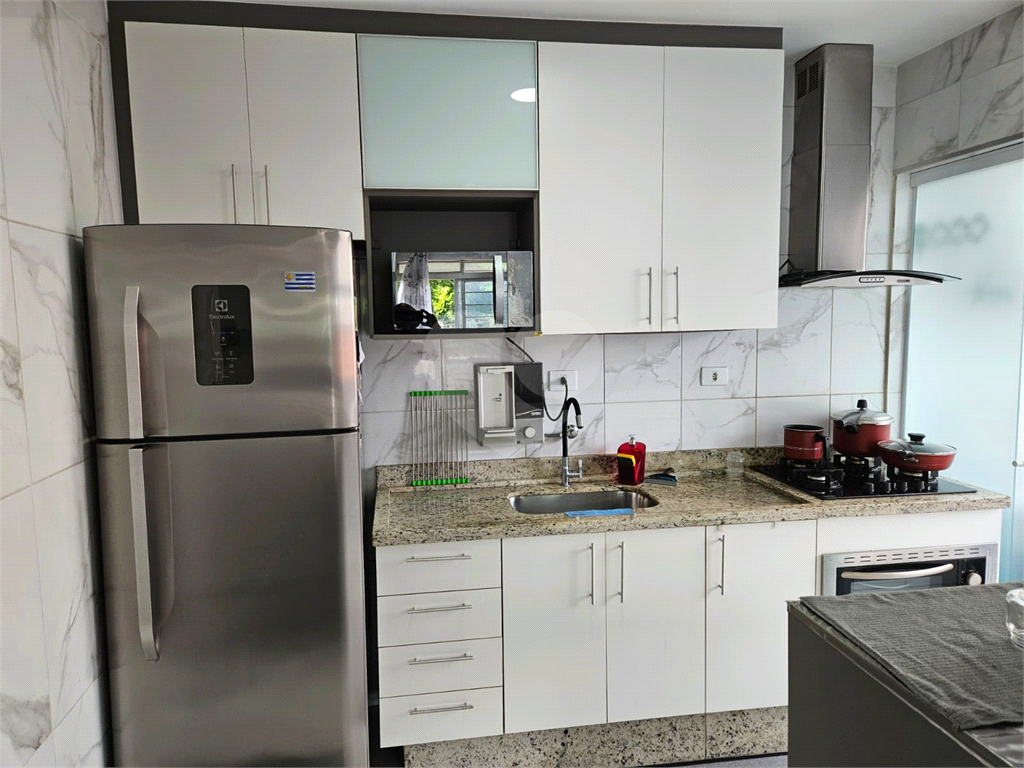 Apartamento Totalmente Reformado à Venda - 80m², com 2 dormitórios