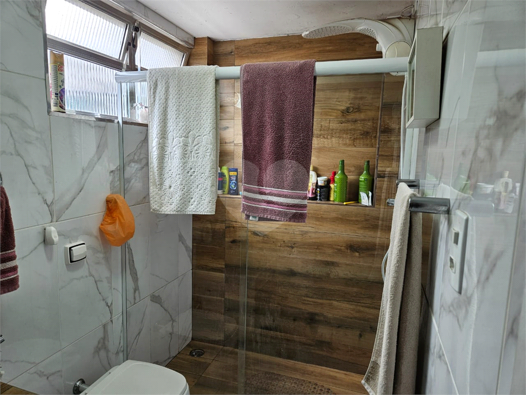 Apartamento Totalmente Reformado à Venda - 80m², com 2 dormitórios