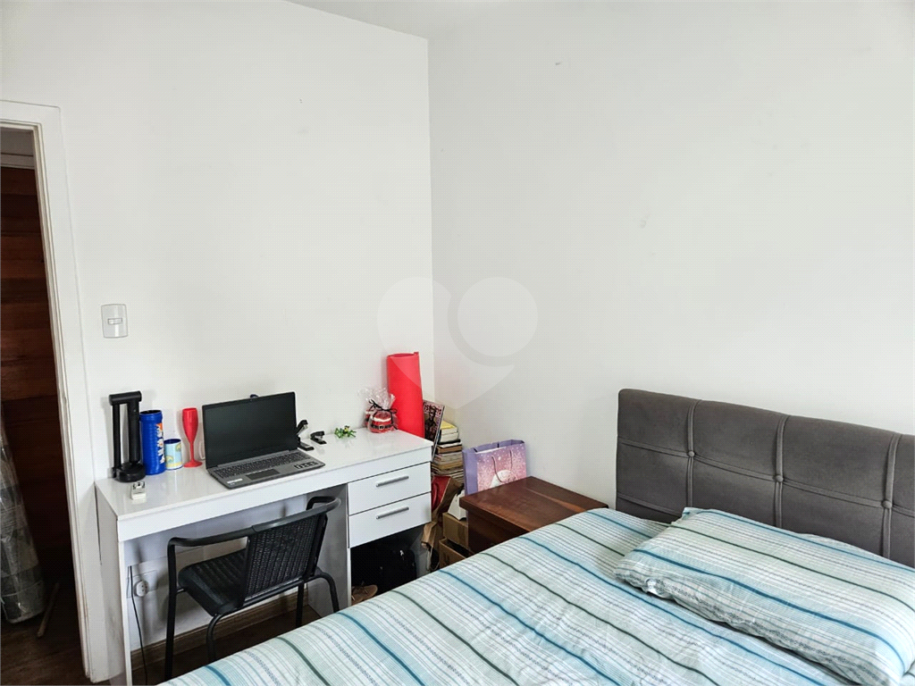 Apartamento Totalmente Reformado à Venda - 80m², com 2 dormitórios