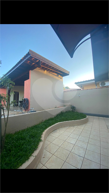 Casa à venda com 3 quartos, 250m² - Foto 22