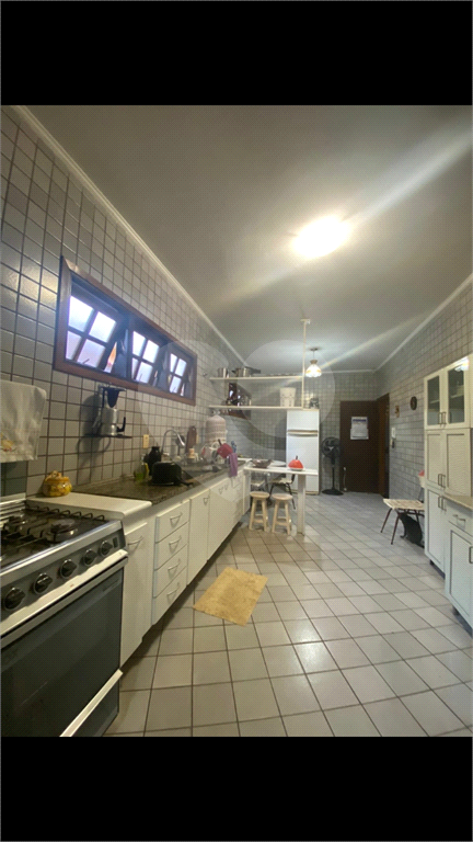 Casa à venda com 3 quartos, 250m² - Foto 5