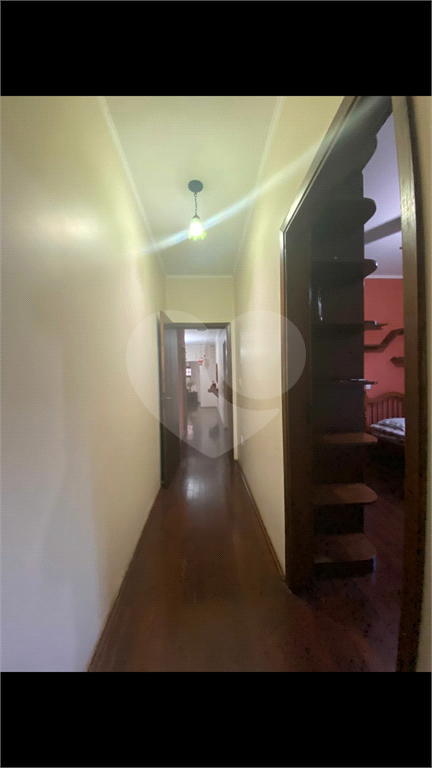 Casa à venda com 3 quartos, 250m² - Foto 20