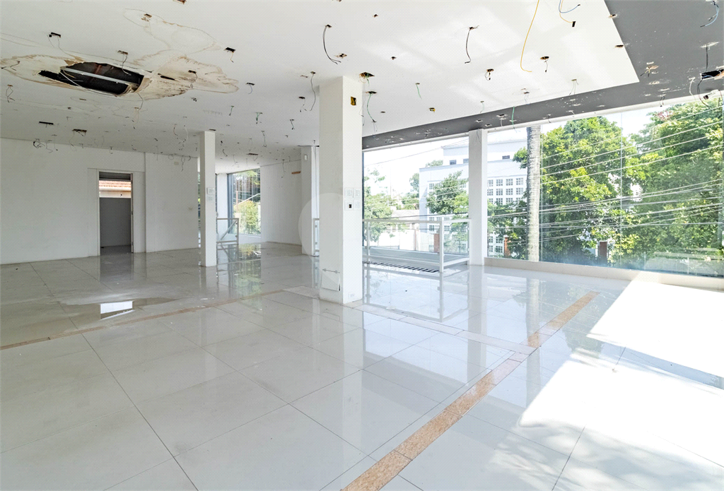Galpão Comercial Ideal para Academia, Showroom ou Loja de Grande Porte