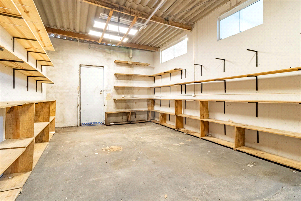 Galpão Comercial Ideal para Academia, Showroom ou Loja de Grande Porte