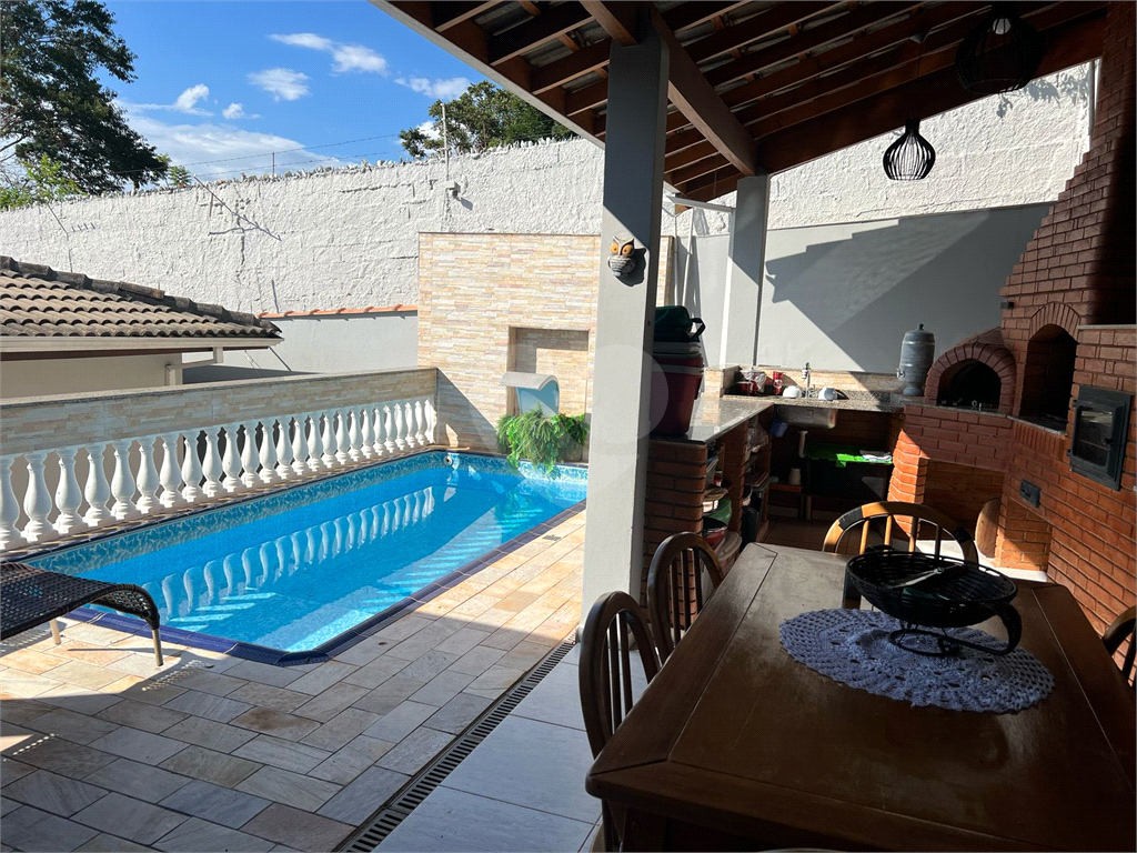 Casa, 3 quartos, 240 m² - Foto 3