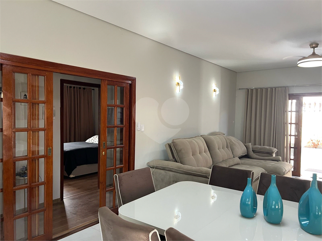 Casa, 3 quartos, 240 m² - Foto 26