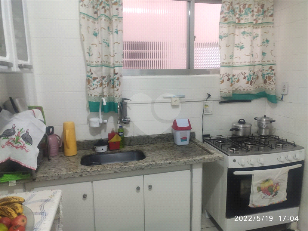 Apartamento à venda com 2 quartos, 100m² - Foto 9