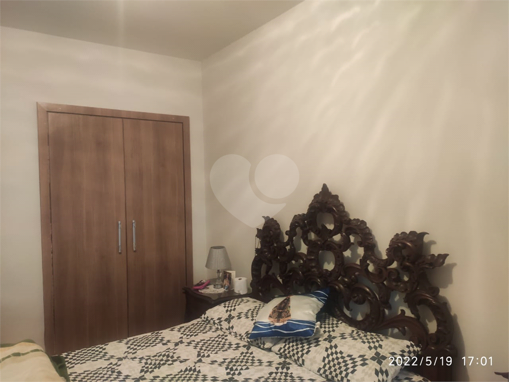 Apartamento à venda com 2 quartos, 100m² - Foto 22