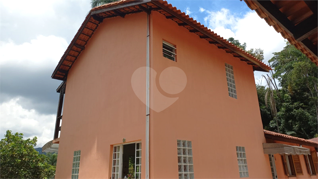 LINDA CASA NA SERRA DA CANTAREIRA - VISTA LIVRE