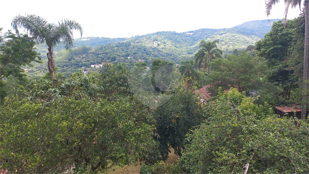LINDA CASA NA SERRA DA CANTAREIRA - VISTA LIVRE