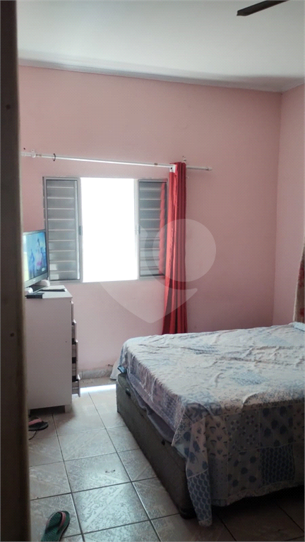 CASA TÉRREA PRÓXIMO AO TRIMAIS ATACADÃO