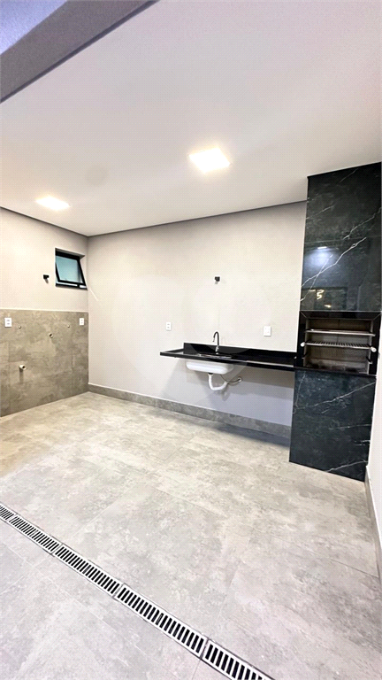 Casa à venda com 2 quartos, 93m² - Foto 3