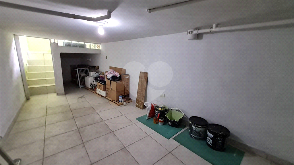 SOBRADO À VENDA | 180 M² | 3 SUÍTES | 2 VAGAS | CHURRASQUEIRA E PORÃO