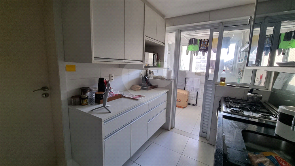 Apartamento com 2 suítes, andar alto, vista livre, lazer completo a 400m do metrô estação Brooklin