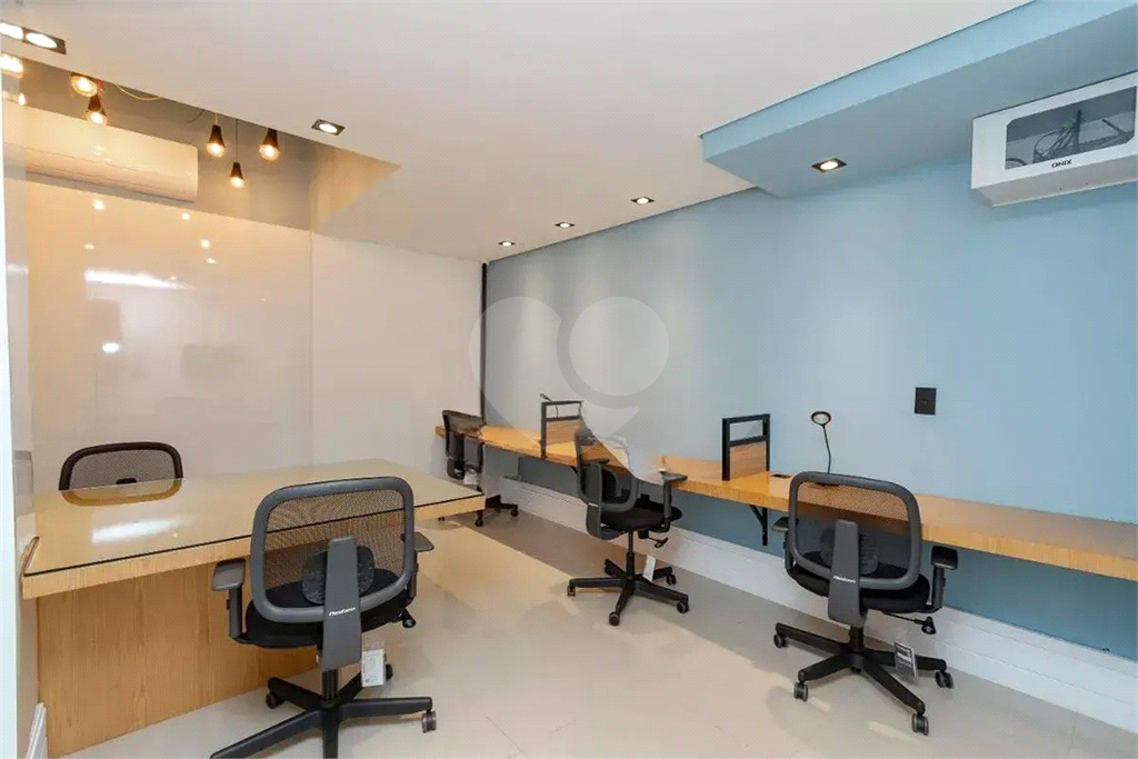 Apartamento com 2 suítes, andar alto, vista livre, lazer completo a 400m do metrô estação Brooklin
