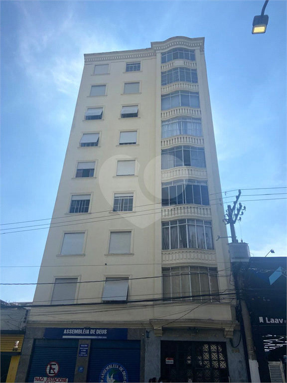 Apartamento à venda em Santa Cecília, na Rua Barão de Limeira