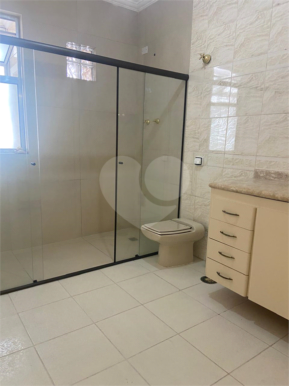Apartamento à venda em Santa Cecília, na Rua Barão de Limeira