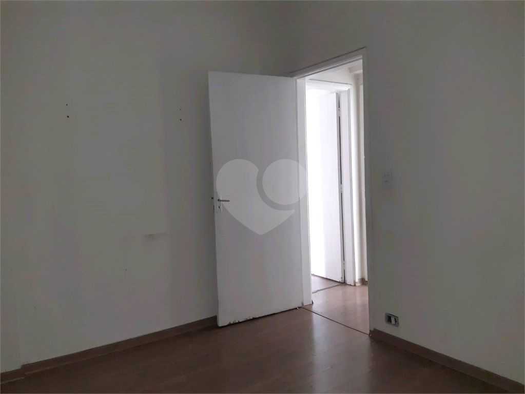 Apartamento de 87m² localizado na avenida principal do bairro de Santana, uma das regiões mais valorizadas da Zona Norte!