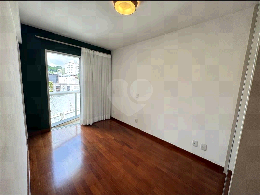 APARTAMENTO em VILA MADALENA