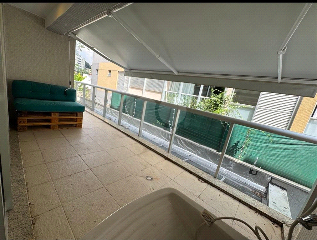 APARTAMENTO em VILA MADALENA