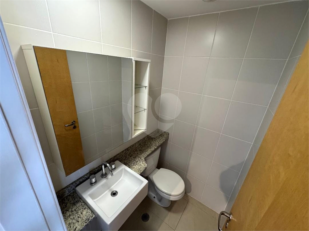 APARTAMENTO em VILA MADALENA