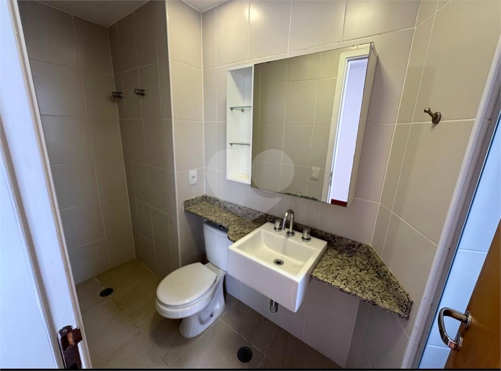 APARTAMENTO em VILA MADALENA