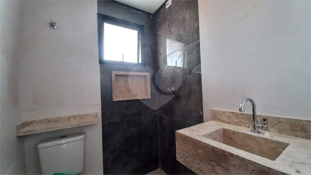 Apartamento 02 dormitório Água Fria 