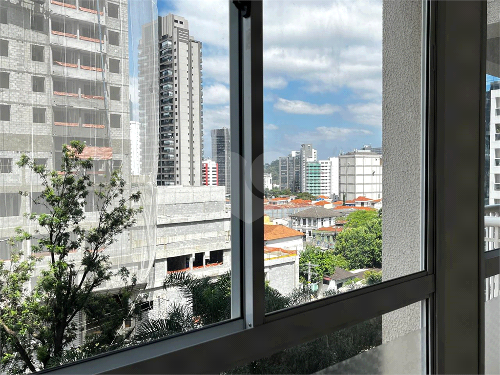 Sala Comercial para Venda – 100m do Metrô Faria Lima