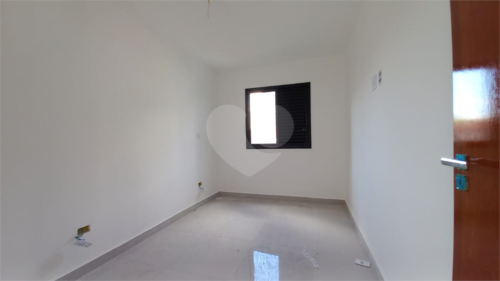 Apartamento 02 dormitórios sem vaga Água Fria 