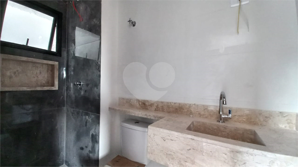 Apartamento 02 dormitórios sem vaga Água Fria 