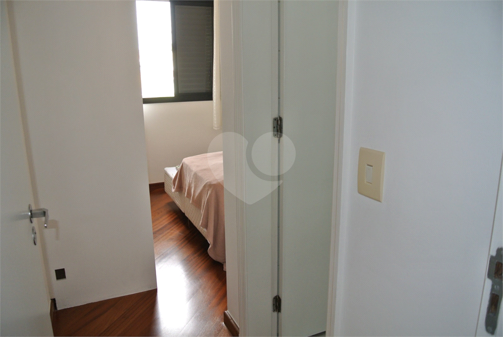 Apartamento em Pirituba com 70m2. 2 quartos, sendo um suíte, 2 banheiros e 2 vagas.