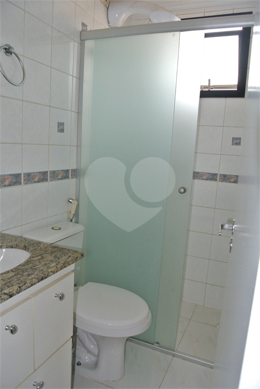 Apartamento em Pirituba com 70m2. 2 quartos, sendo um suíte, 2 banheiros e 2 vagas.