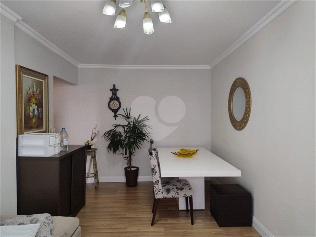 APARTAMENTO em TUCURUVI