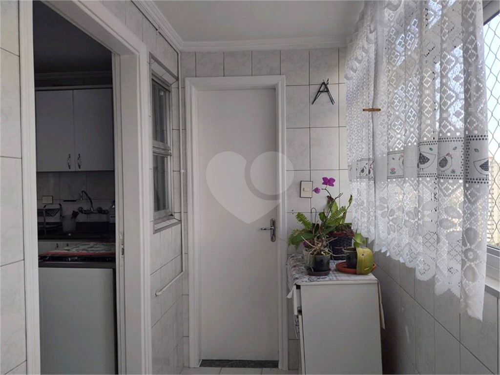APARTAMENTO em TUCURUVI