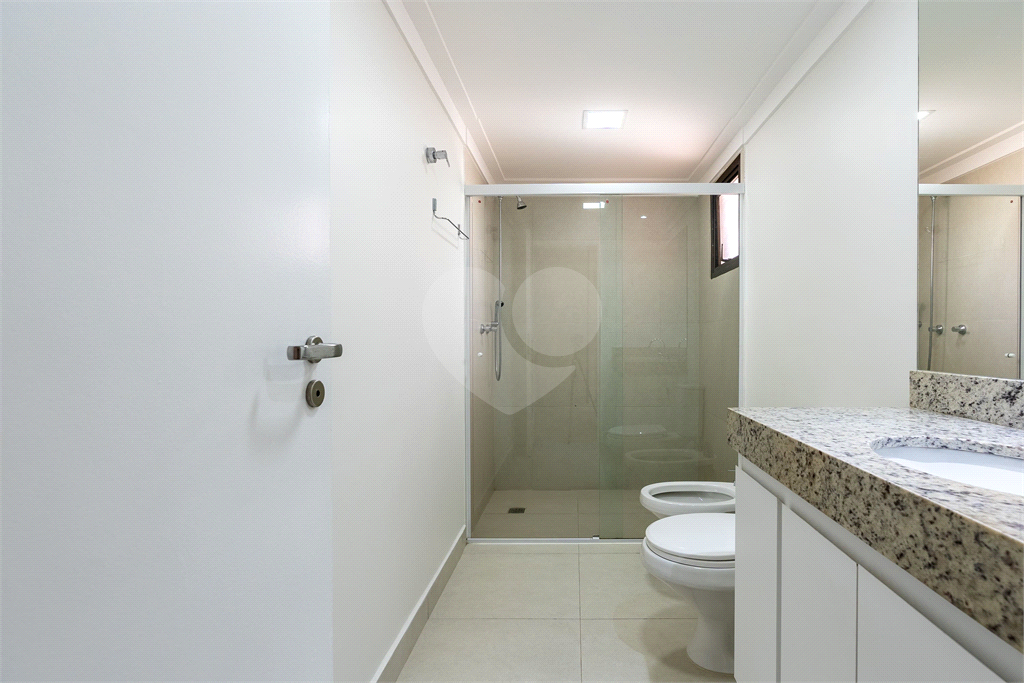 Imóvel 75m² 2 quartos, a suíte com closet, piscina e academia 2 vagas Jardins