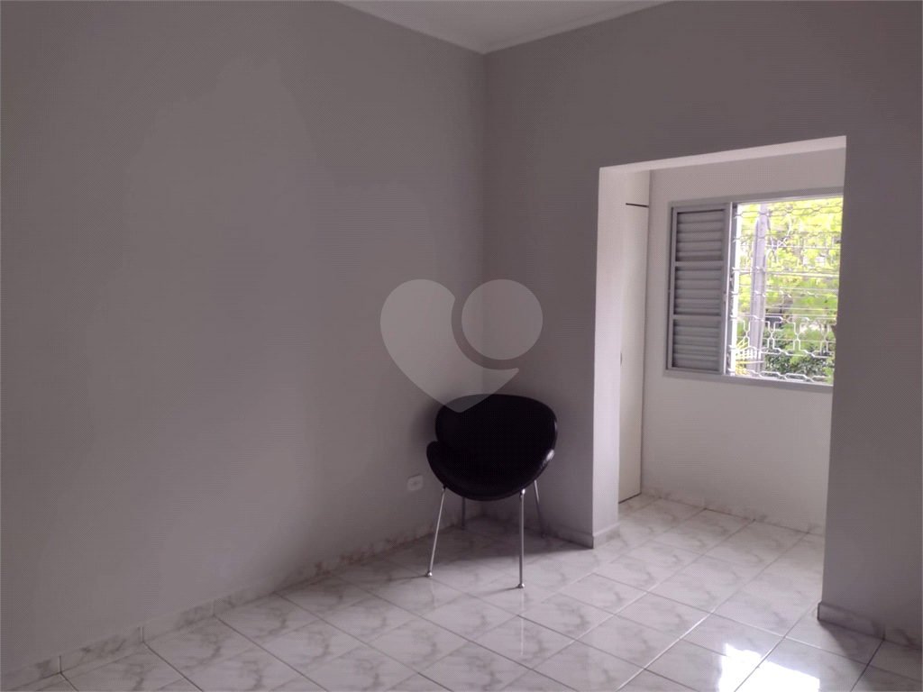 
Imóvel comercial ou residencial, com excelente localização — em frente ao Colégio Jardim São Paulo, em uma das áreas mais nobres da Zona Norte.
