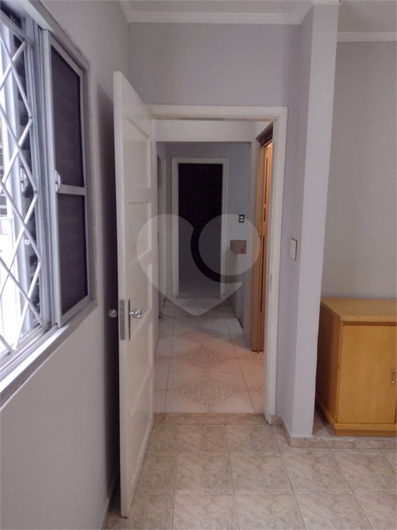 
Imóvel comercial ou residencial, com excelente localização — em frente ao Colégio Jardim São Paulo, em uma das áreas mais nobres da Zona Norte.
