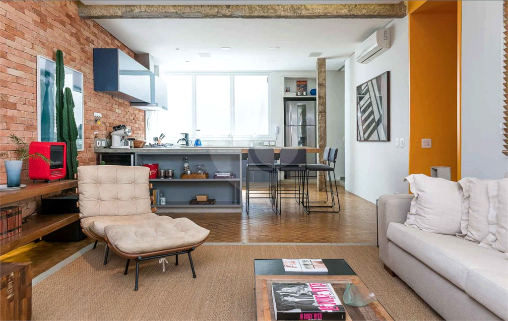 Apartamento Reformado à Venda no Jardim América – 1 Suíte, 135m², parte plana dos Jardins