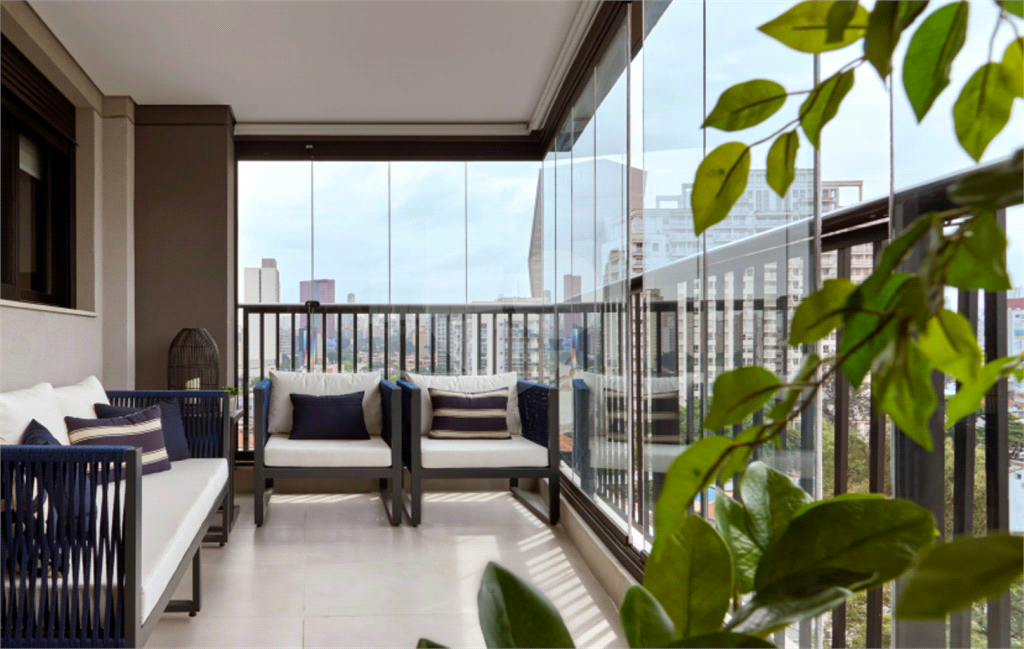 Apartamento Residencial em  PINHEIROS com 48m² 
