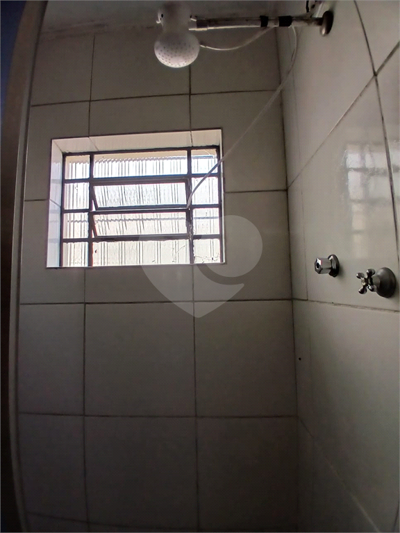 Casa com 2 dormitorios na Vila Nova Carolina a venda