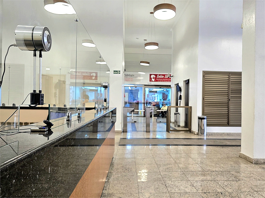 Sala comercial para venda com 2 salas 1 banheiro na Bela Vista São Paulo - SP