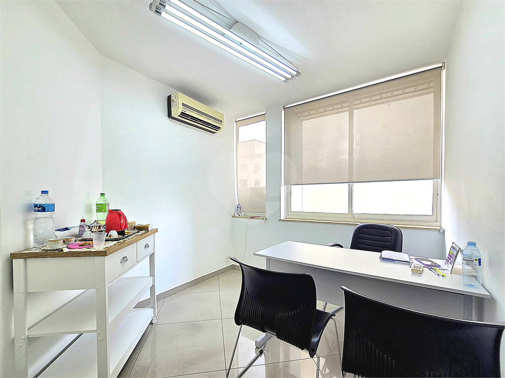 Sala comercial para venda com 2 salas 1 banheiro na Bela Vista São Paulo - SP