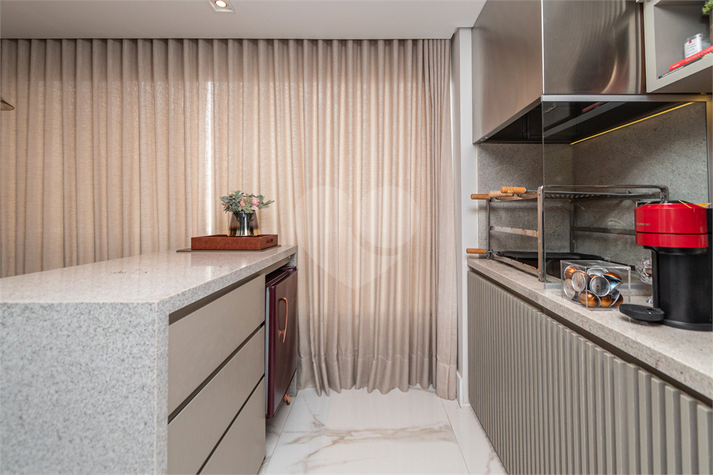 Apartamento com 124m² - 3 suítes - varanda gourmet -mobiliado - condomínio com lazer completo