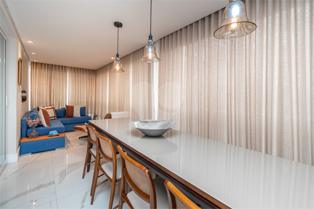Apartamento com 124m² - 3 suítes - varanda gourmet -mobiliado - condomínio com lazer completo