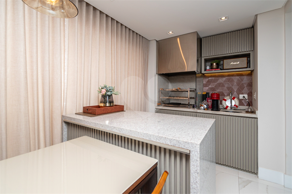 Apartamento com 124m² - 3 suítes - varanda gourmet -mobiliado - condomínio com lazer completo
